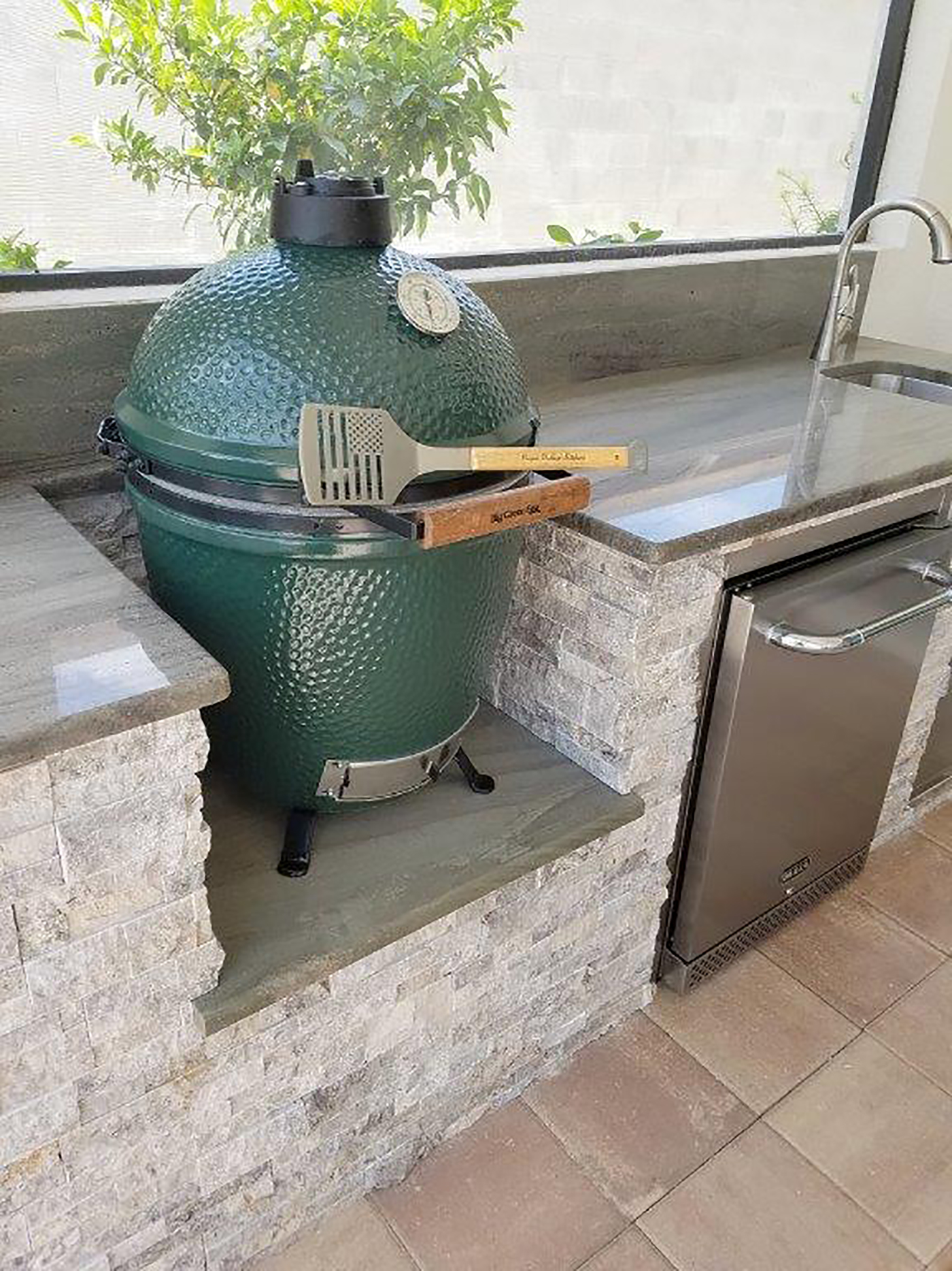 outdoor bbq kitchen designs on The Big Green Egg Outdoor Kitchen Elegant Outdoor Kitchens
