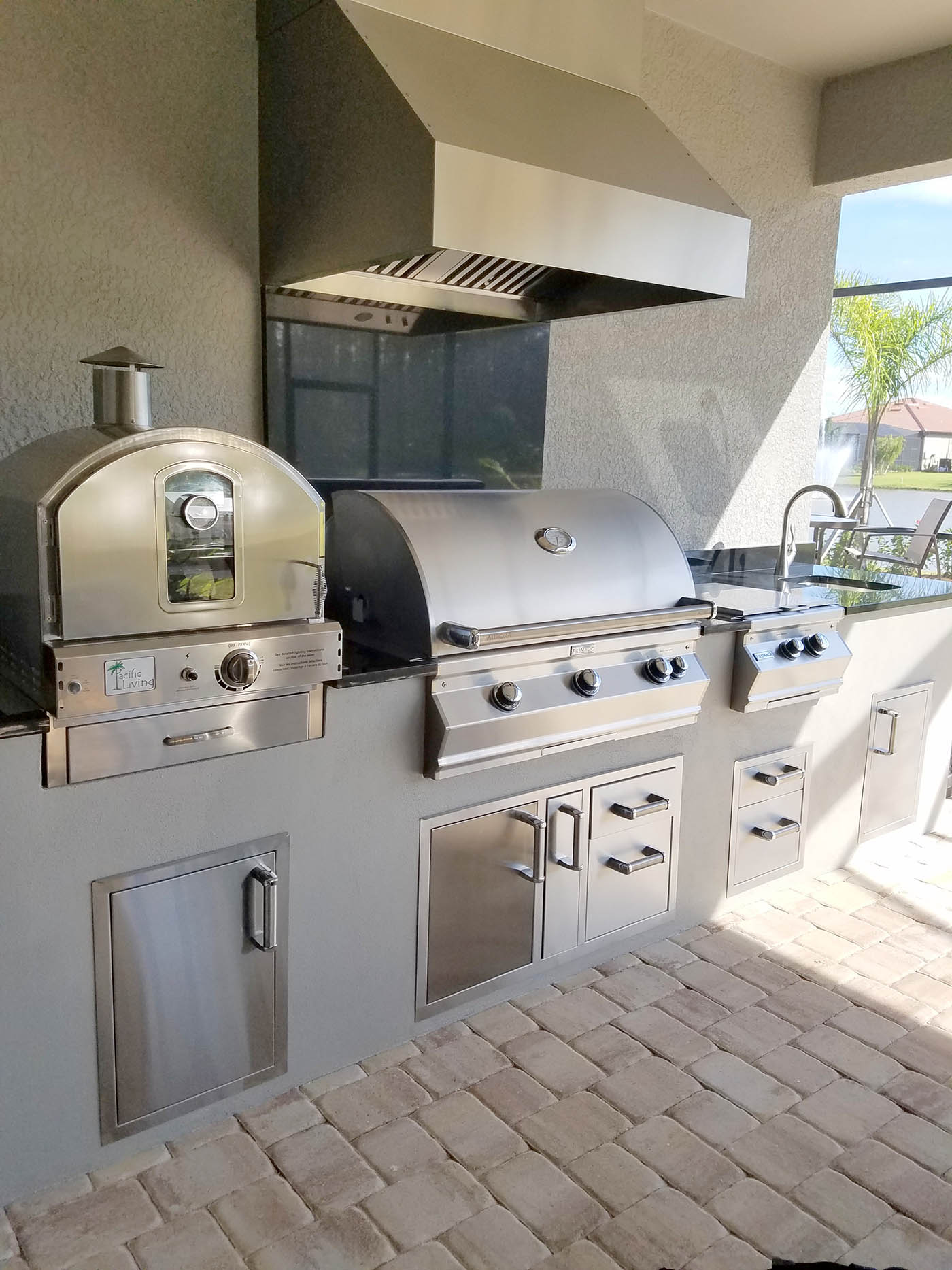 outdoor barbecue kitchen on Multi Function Pinnacle Outdoor Barbecue Island Elegant Outdoor Kitchens